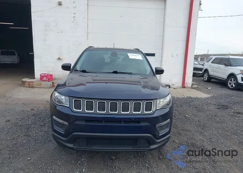 2018 Jeep Compass Sport 4X4 from USA, damaged, VIN 3C4NJDABXJT422842
